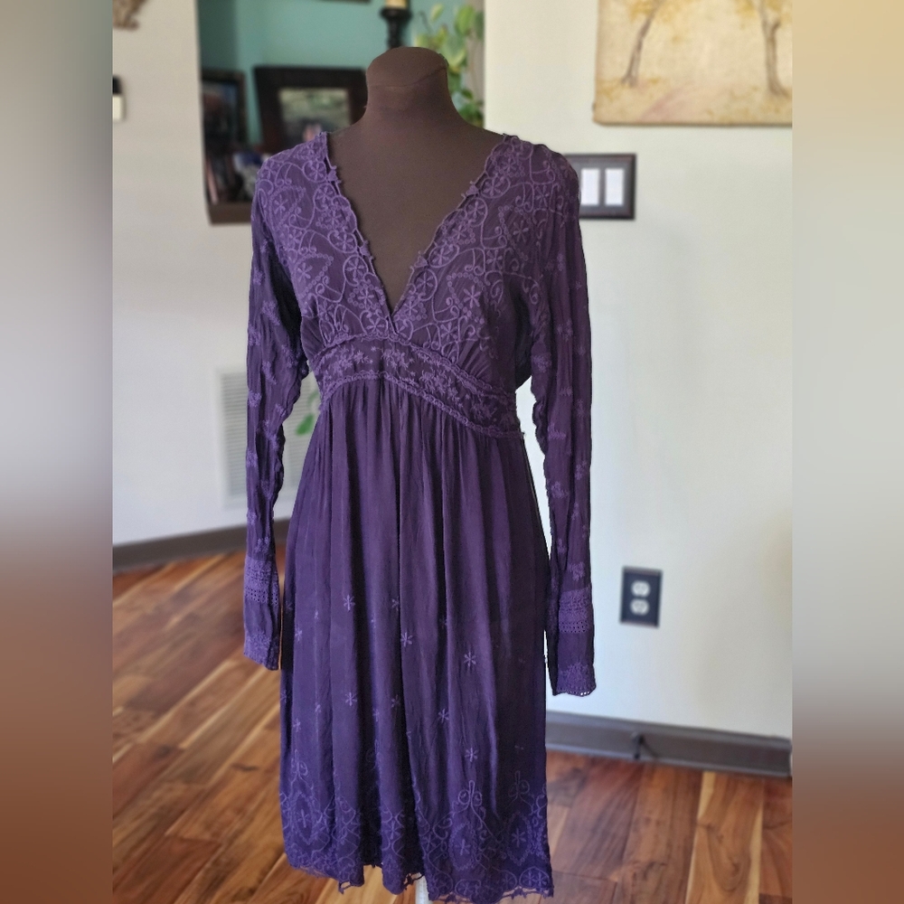 JOHNNY WAS - Deep V Boho Purple Dress